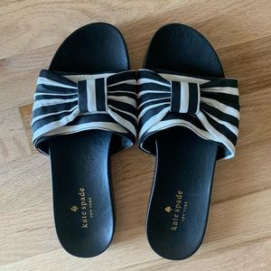 Black and White Kate Spade Ribbon Bow Slides - 8M